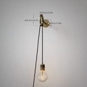 Smyčková minimalistická nástěnná lampa s nástěnnou zásuvkou